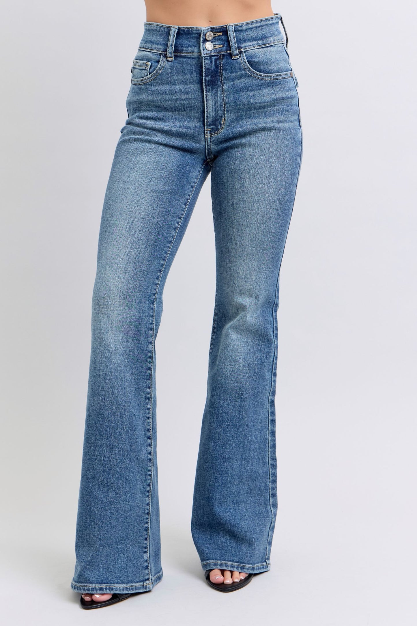 Judy blue HW flare jeans