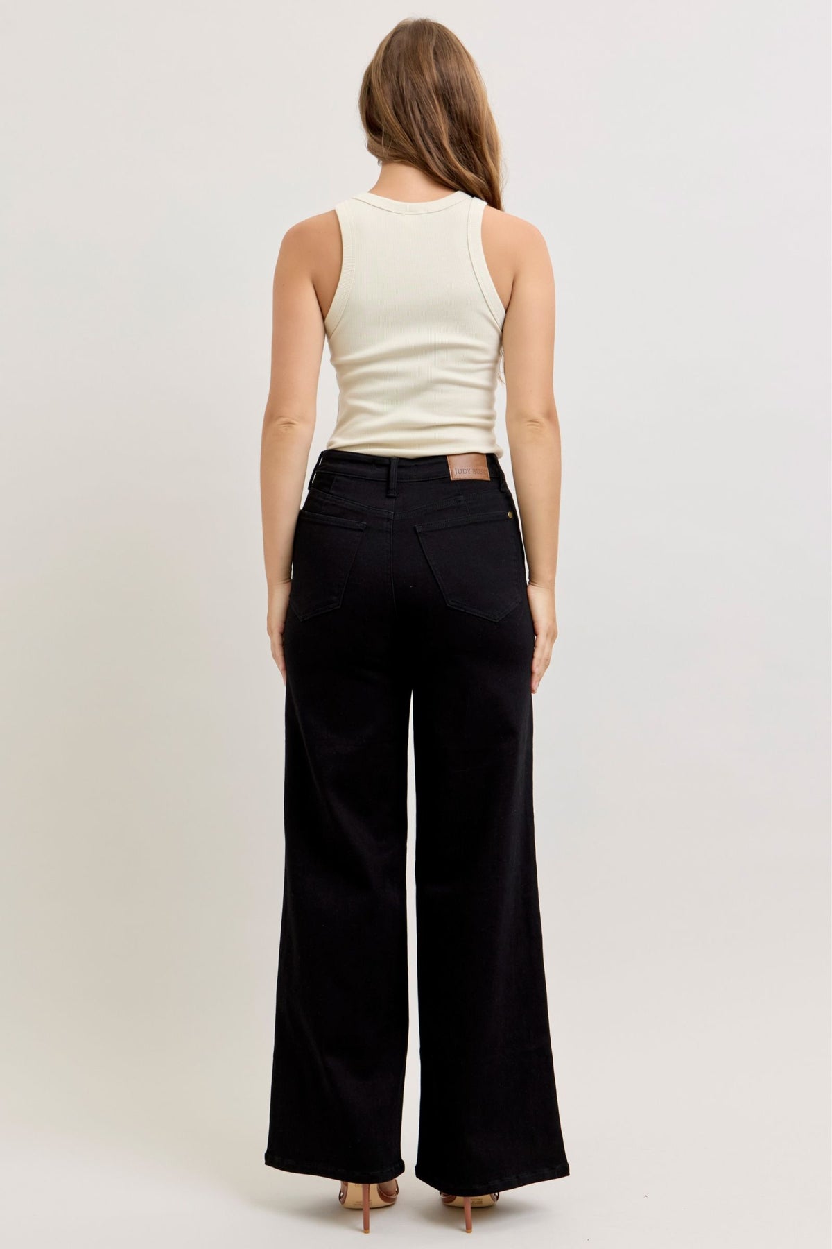 Front yoke wide Judy blue jeans