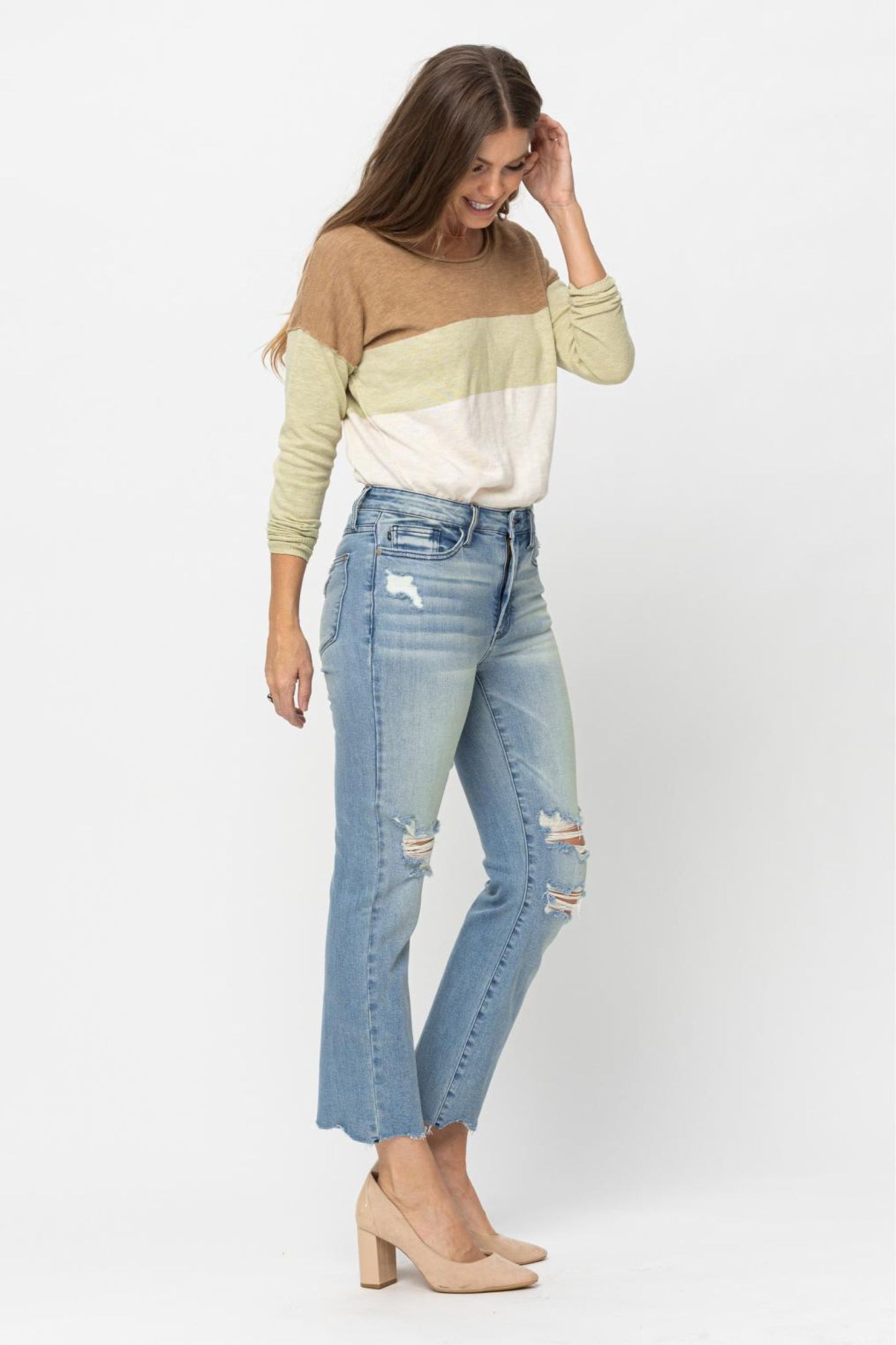 Judy blue plus size mid rise crop straight