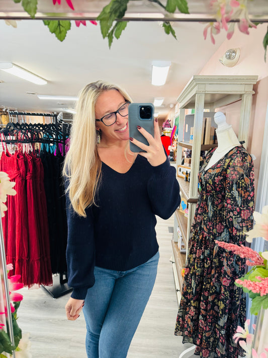 Bow sweater