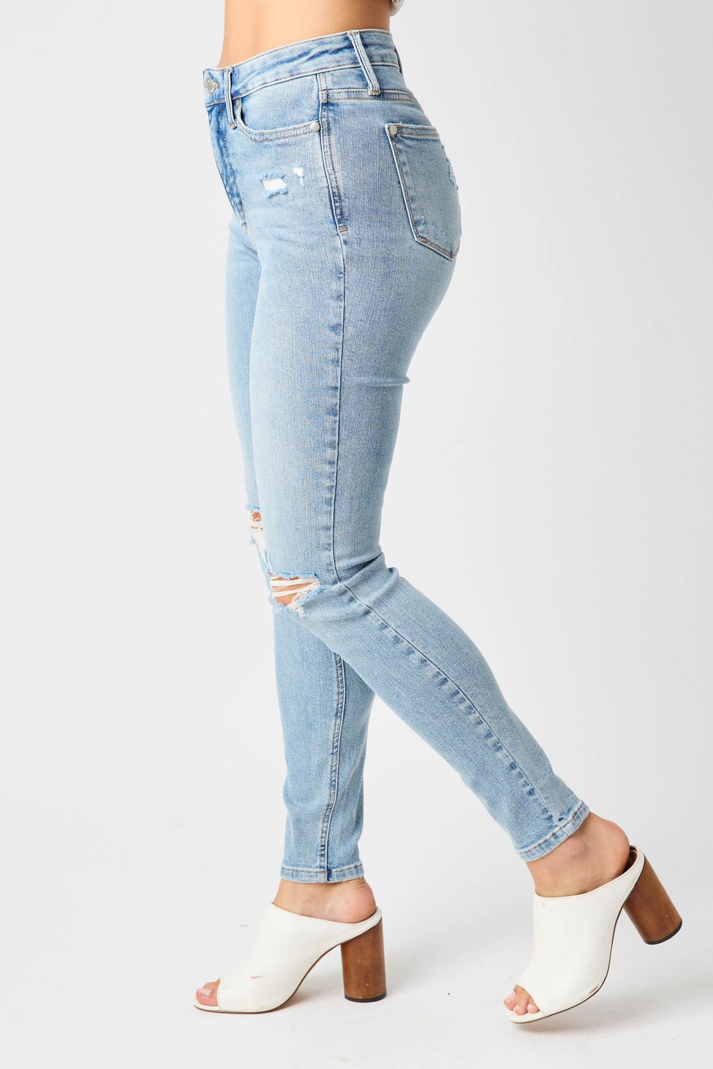 Judy blue mid rise skinny